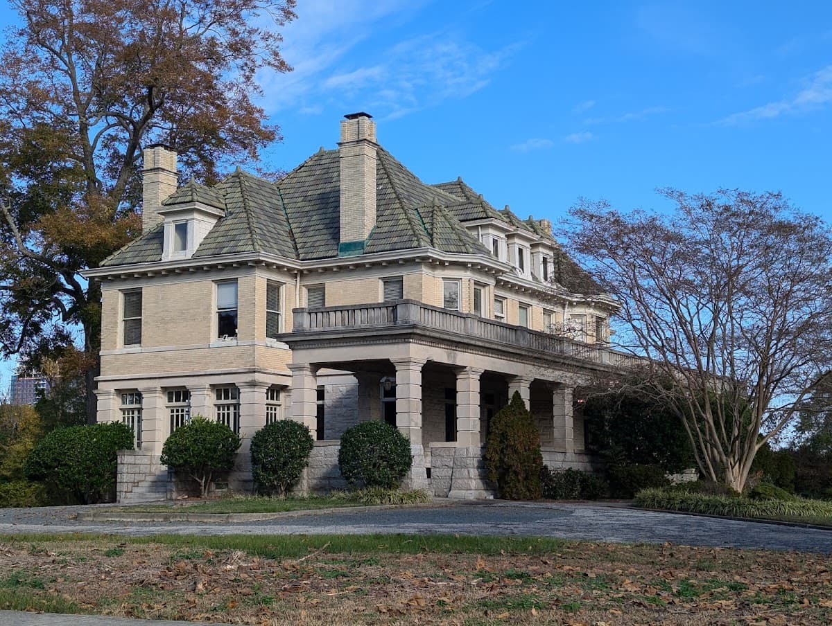 Greystone Inn & Conference Center