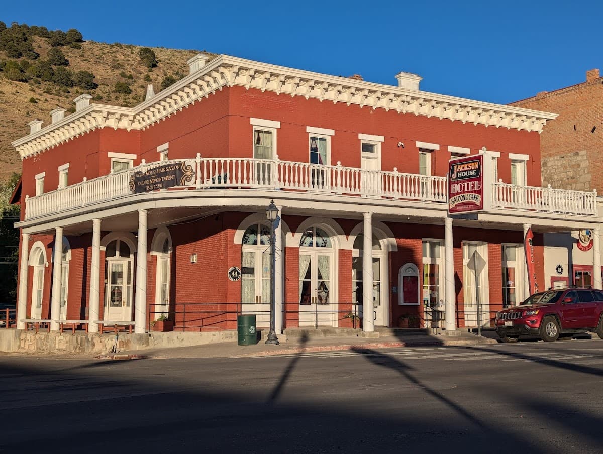 Jackson House Hotel