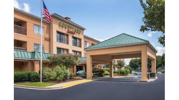 Courtyard by Marriott Frederick