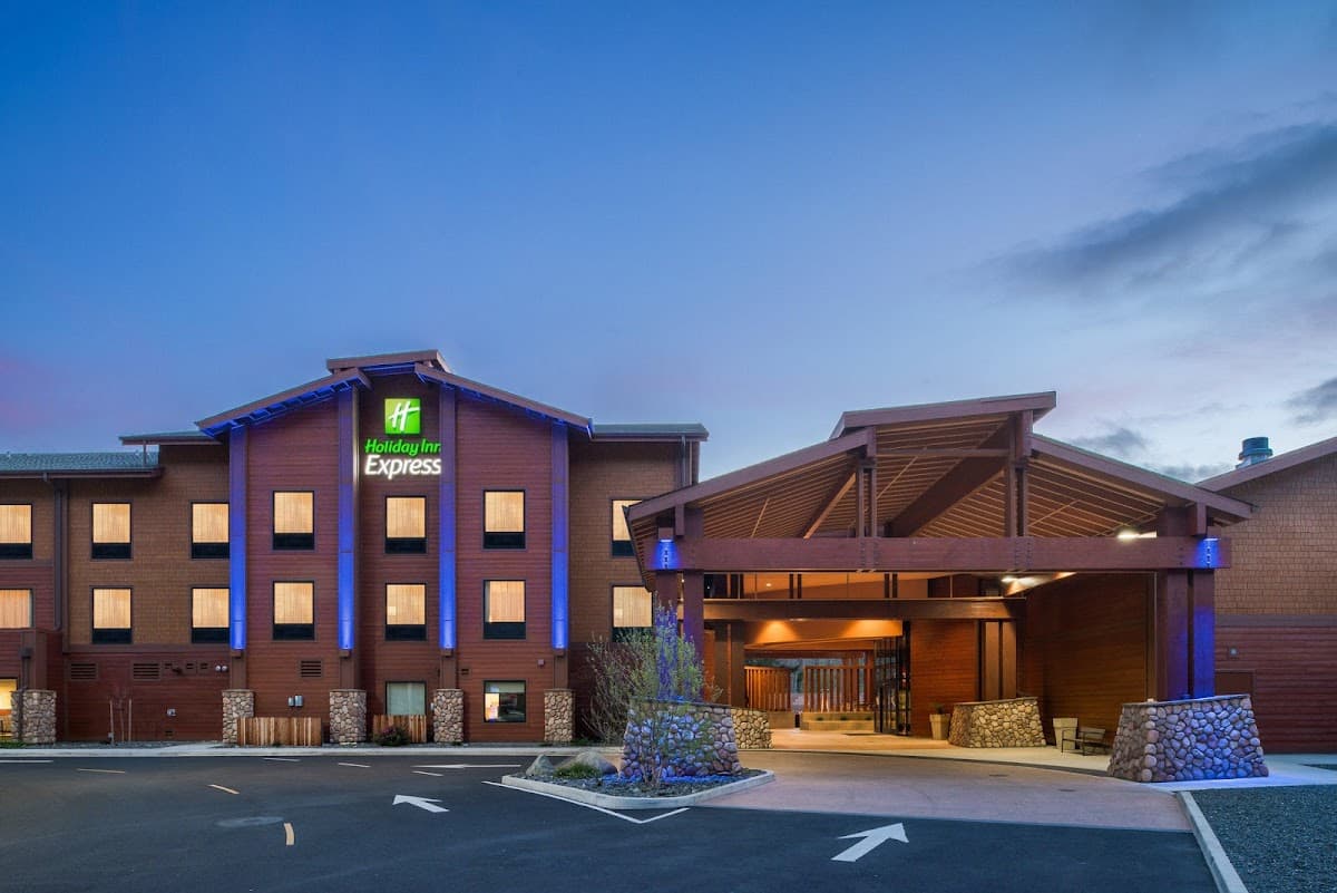 Holiday Inn Express Klamath - Redwood Ntl Park Area by IHG