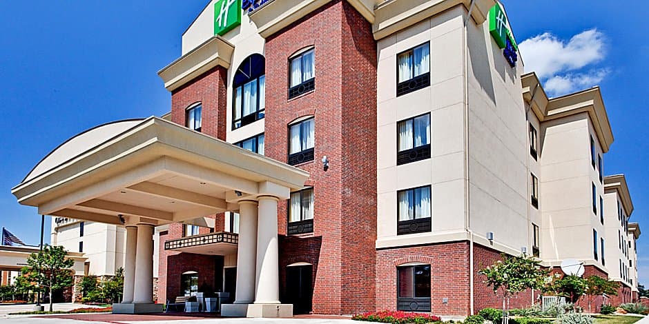 Holiday Inn Express & Suites DFW West - Hurst