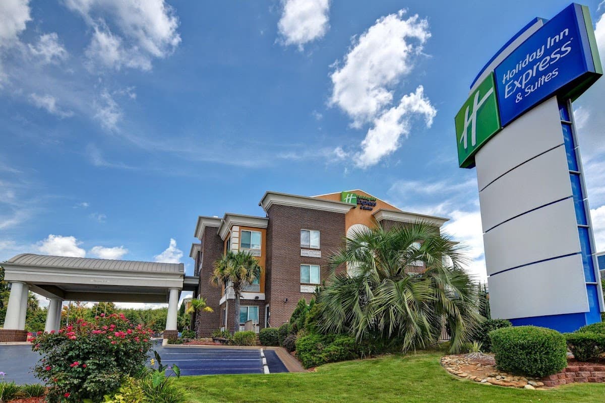 Holiday Inn Express & Suites Anderson-I-85 (Hwy 76, Ex 19B) by IHG