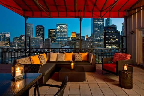 Hotel ICON