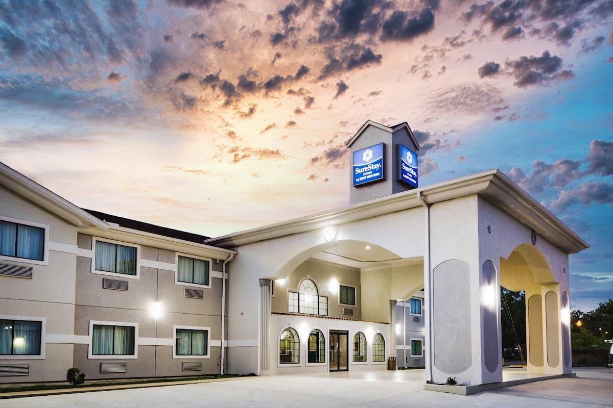 SureStay Studio by Best Western Conroe Downtown