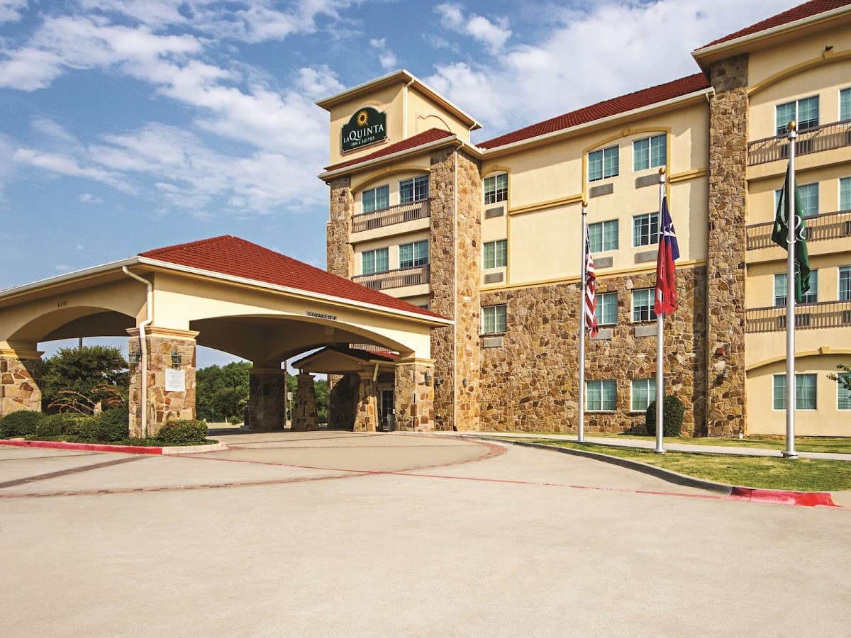 La Quinta Inn & Suites by Wyndham McKinney