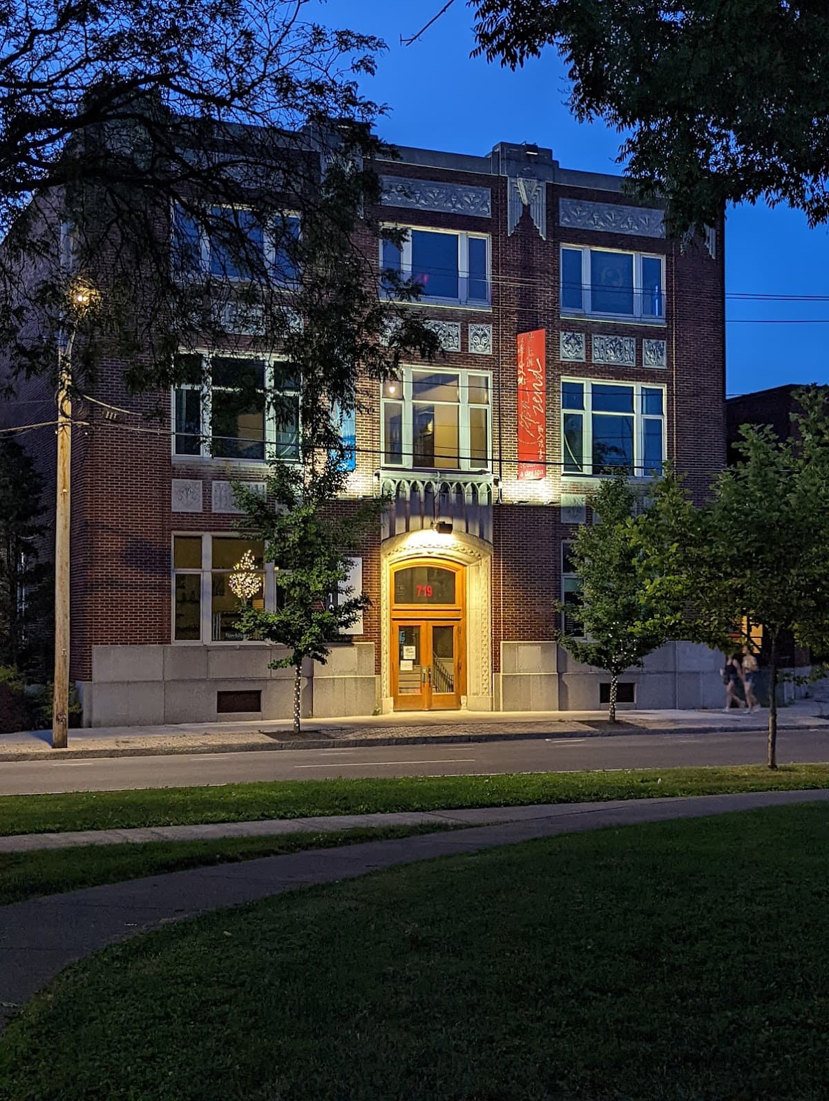 The Parkview Hotel