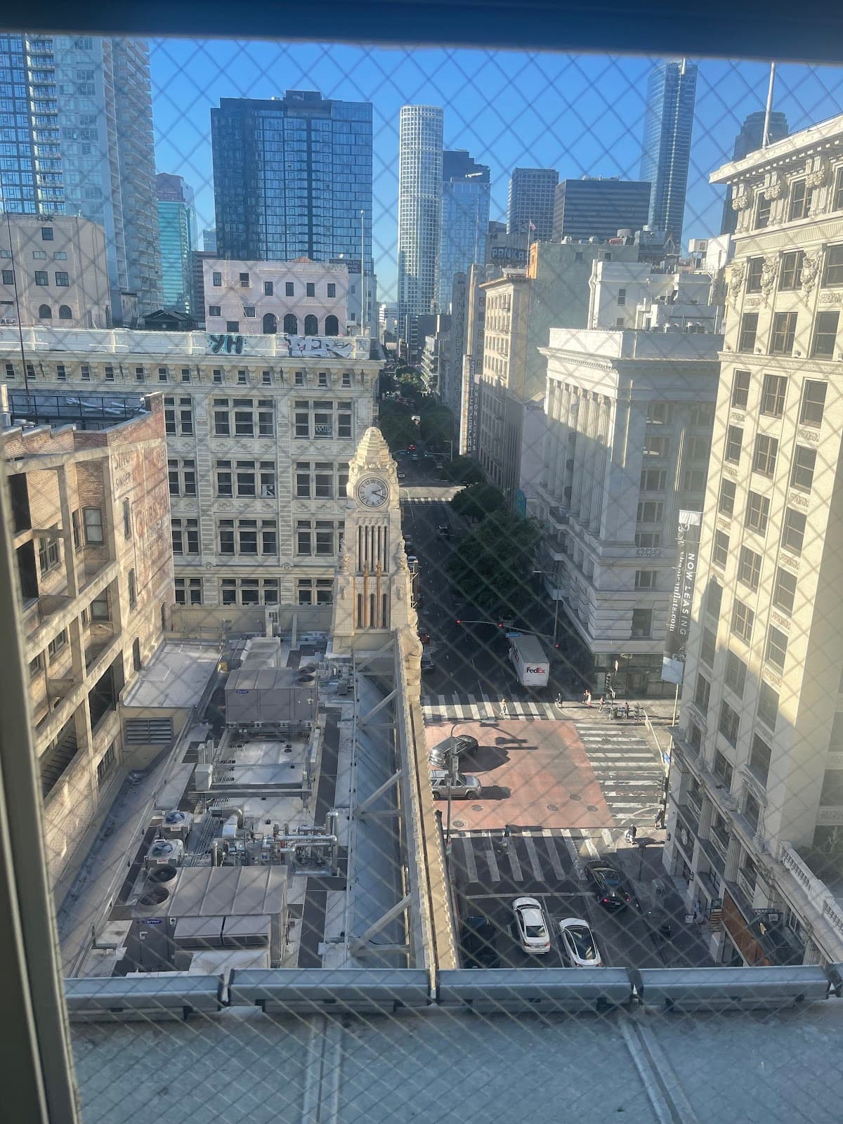 Sonder The Craftsman Apartments Downtown LA
