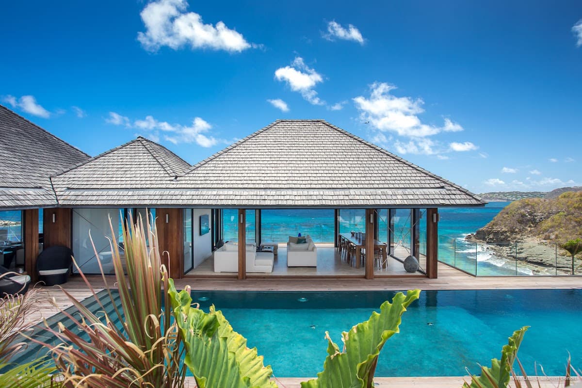 Isle Blue Luxury Villas