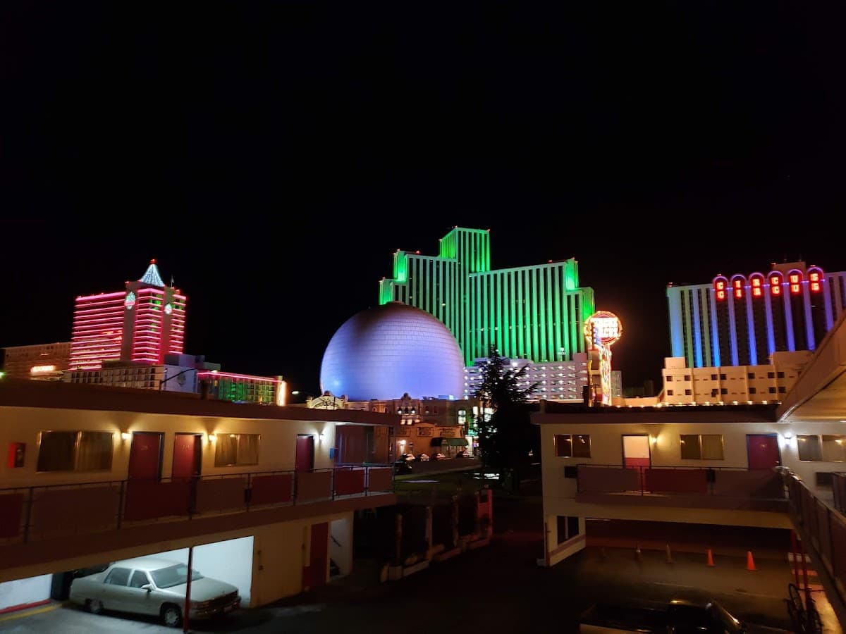 Flamingo Motel