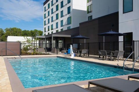 Courtyard by Marriott Lake City