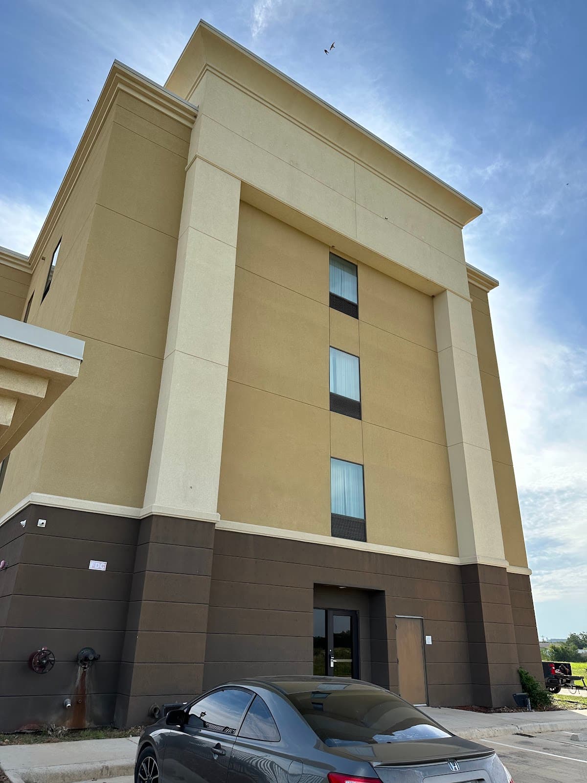 Quality Inn & Suites - Pearsall, TX