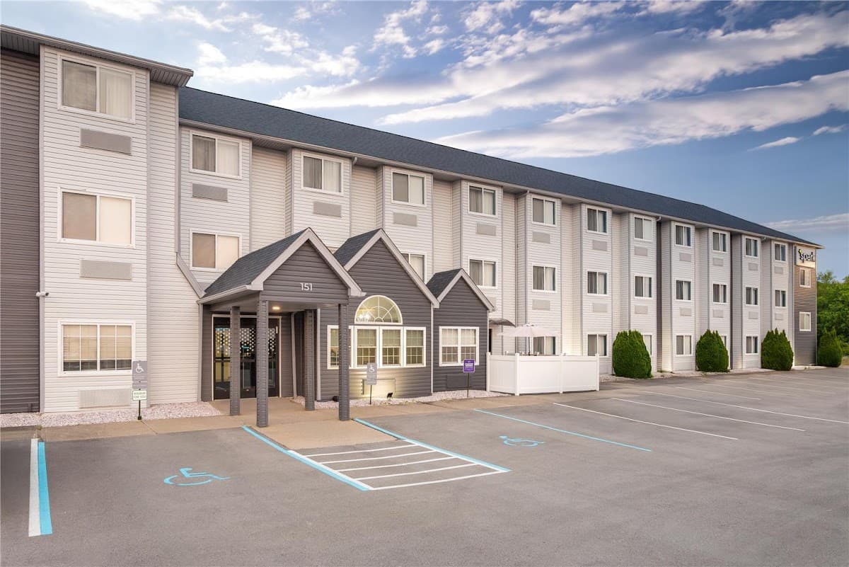 Spark by Hilton Clarion