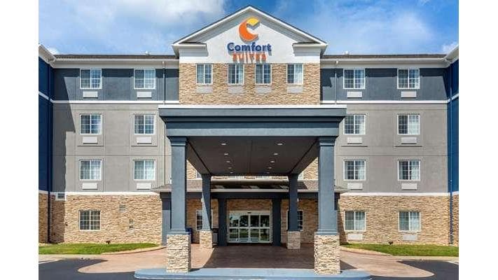 Comfort Suites