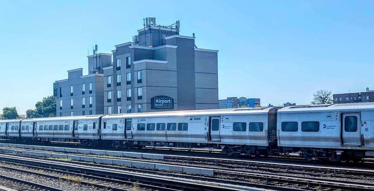 Airport Plaza Hotel JFK Airport