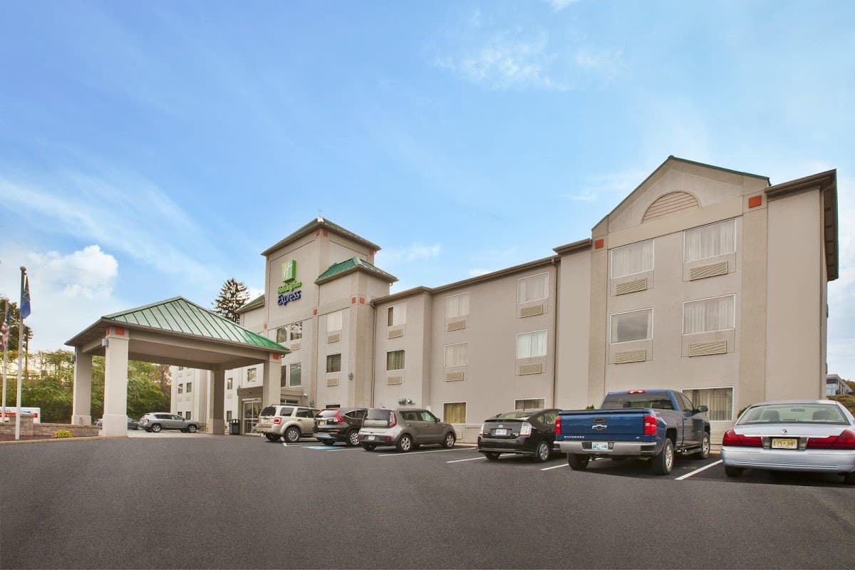 Holiday Inn Express Irwin (PA Tpk Exit 67) by IHG