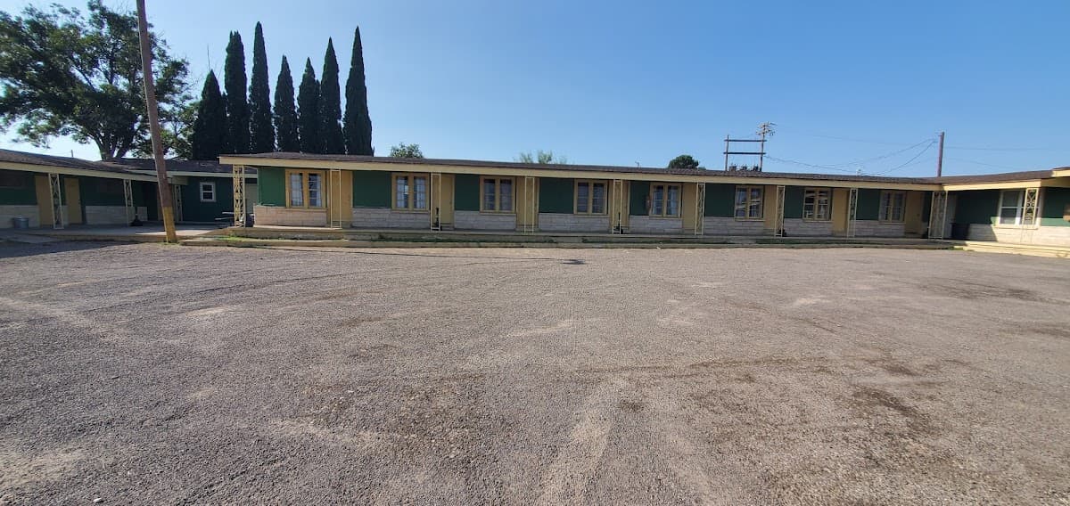 Town & Country Motel