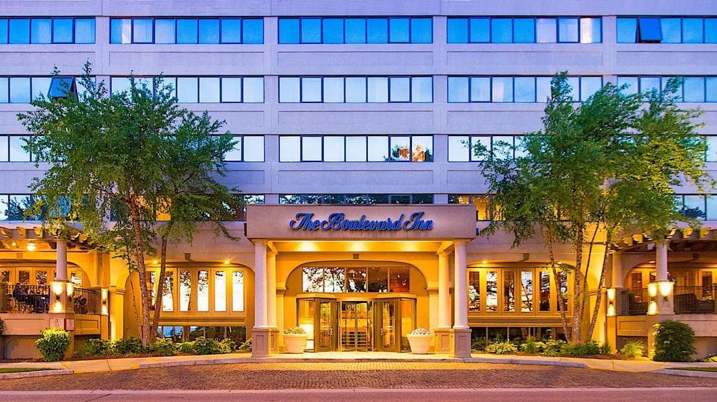 The Boulevard Inn & Bistro