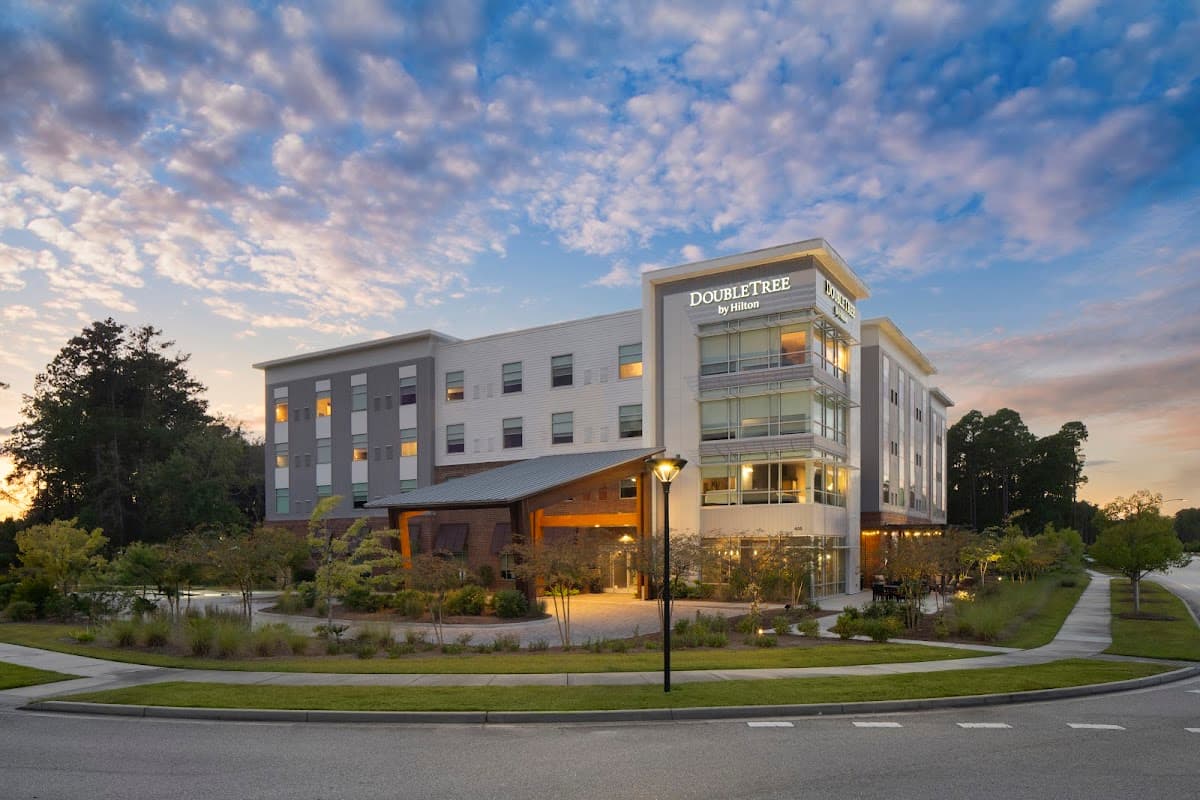 DoubleTree by Hilton Summerville Nexton