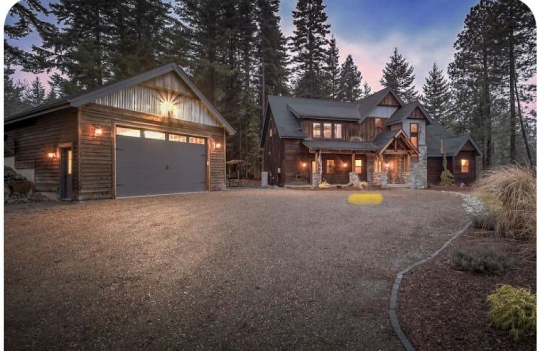 Miners Manor