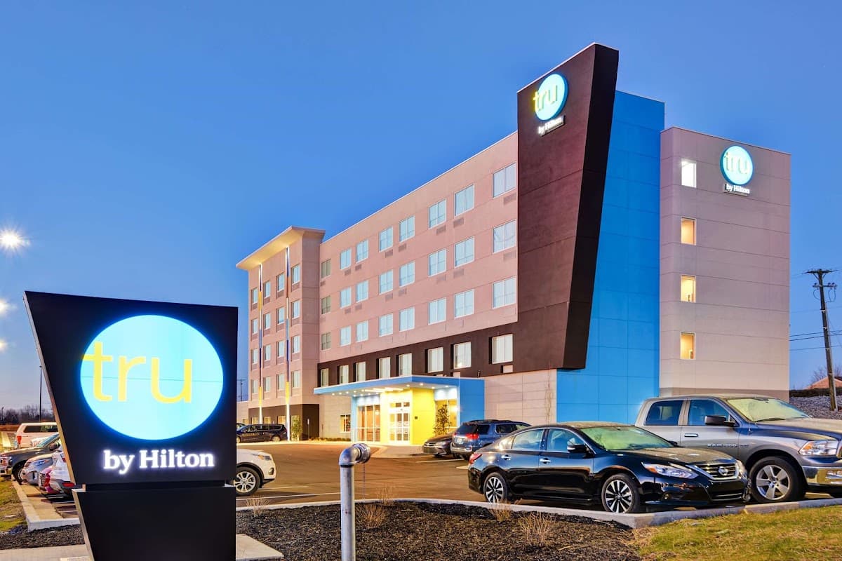 Tru by Hilton Richmond