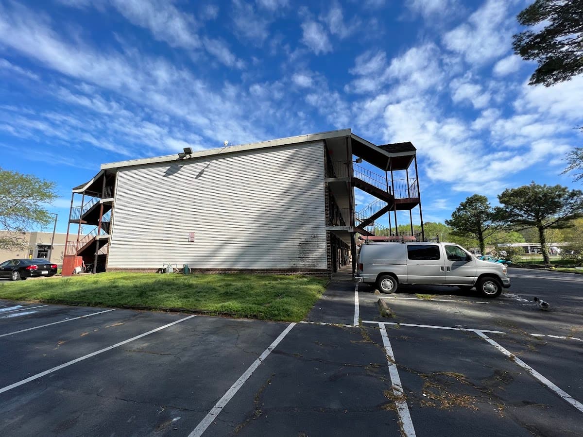 Arrow Inn & Efficiencies