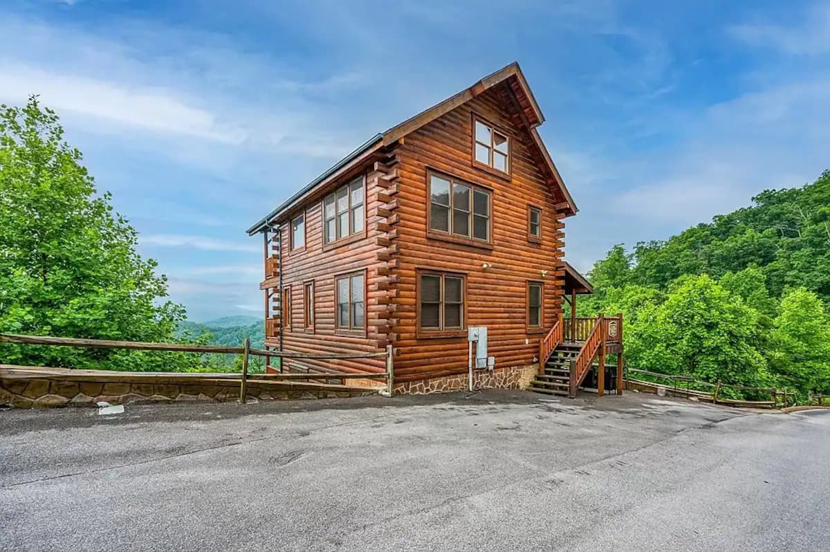 Whiskey Lodge