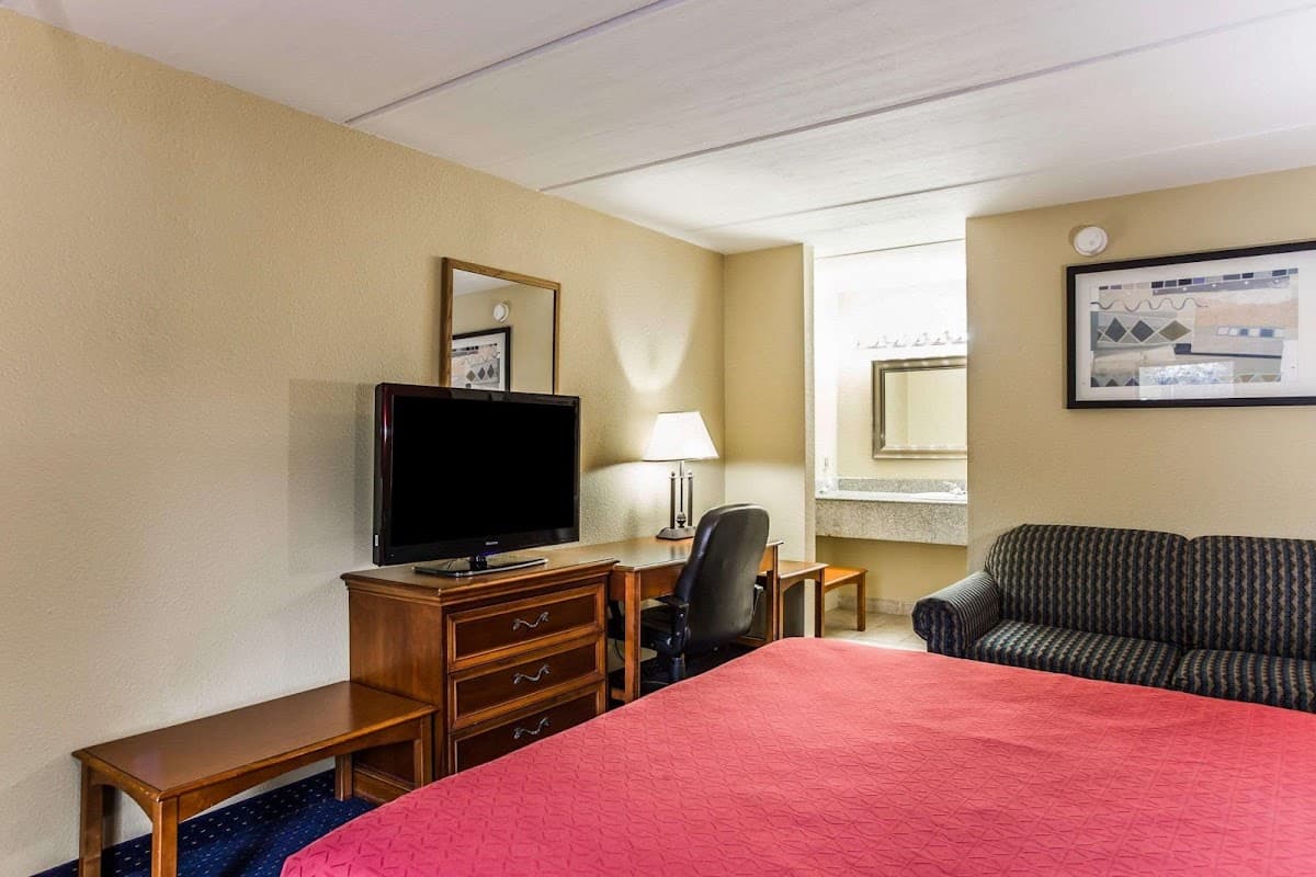 Rodeway Inn Charlotte North End