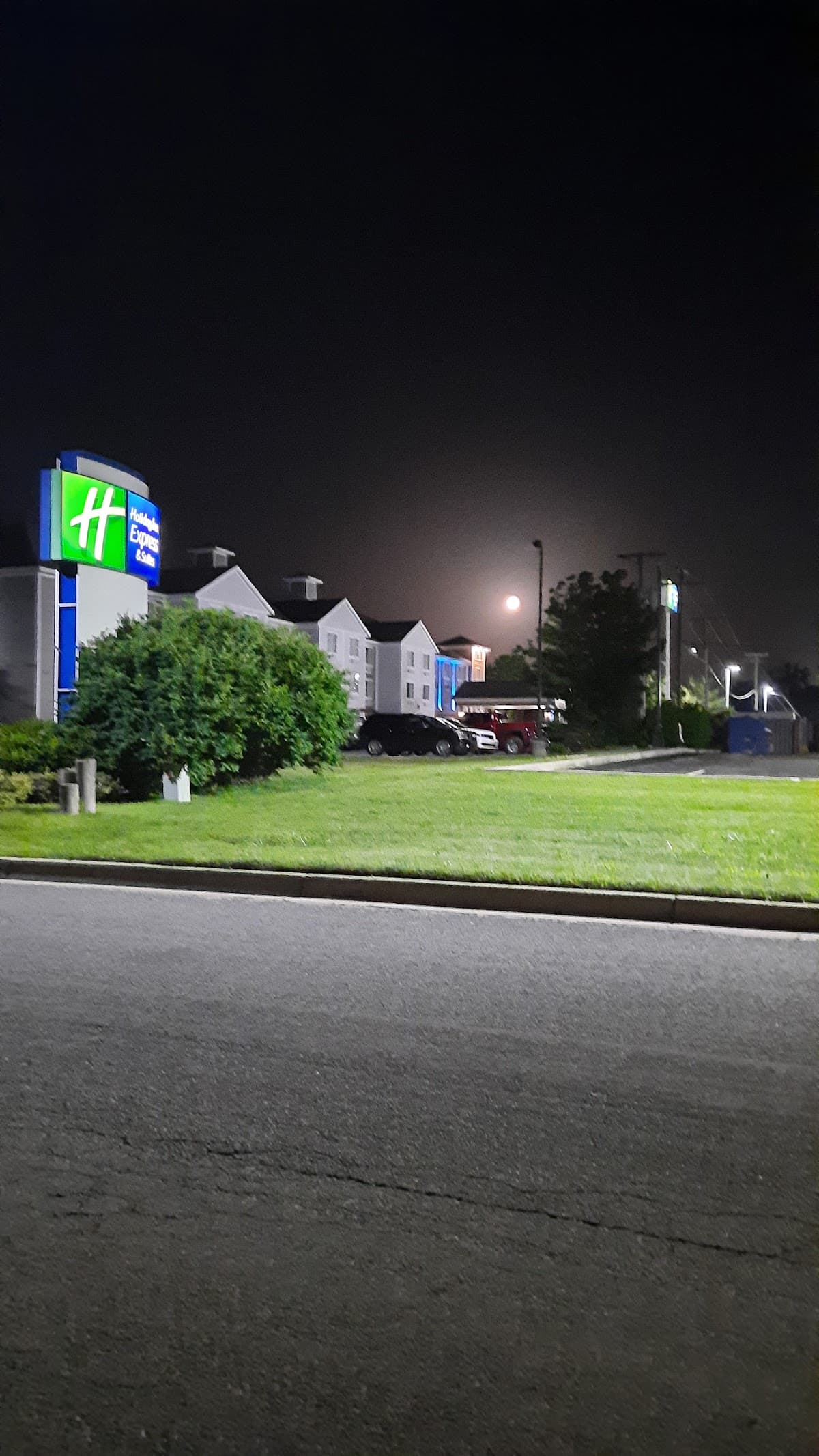 Holiday Inn Express & Suites New Buffalo, MI