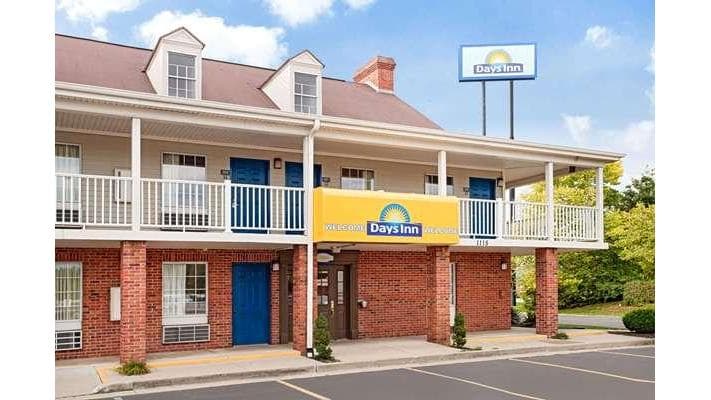 Days Inn by Wyndham Auburn