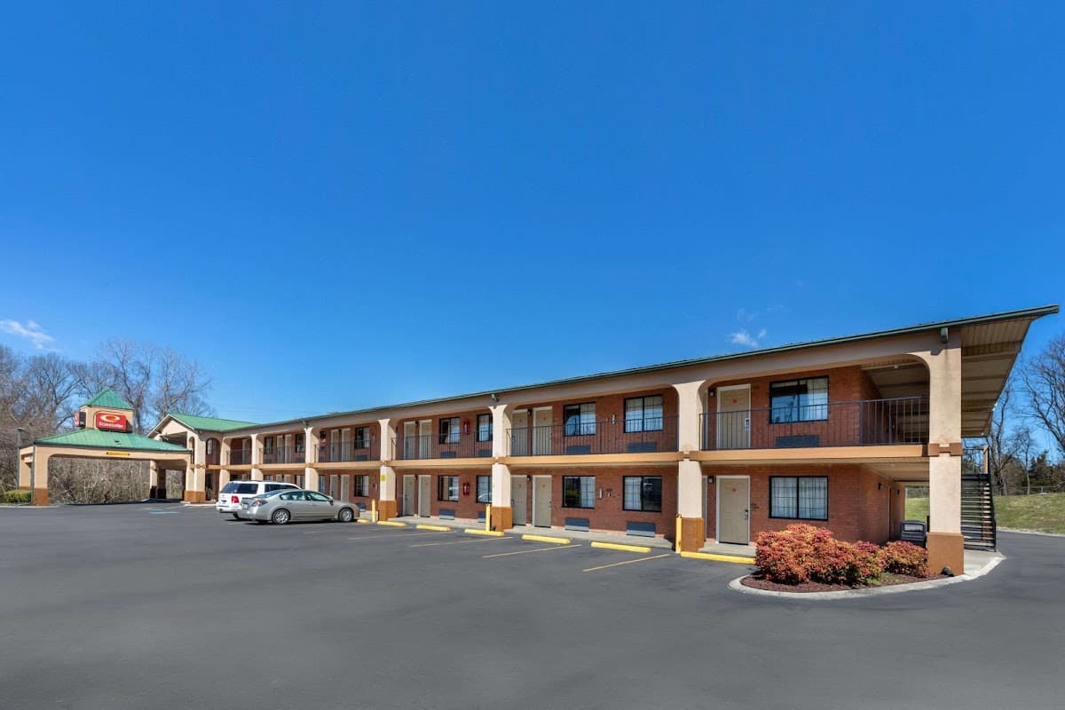 Econo Lodge Nashville near Percy Priest Lake