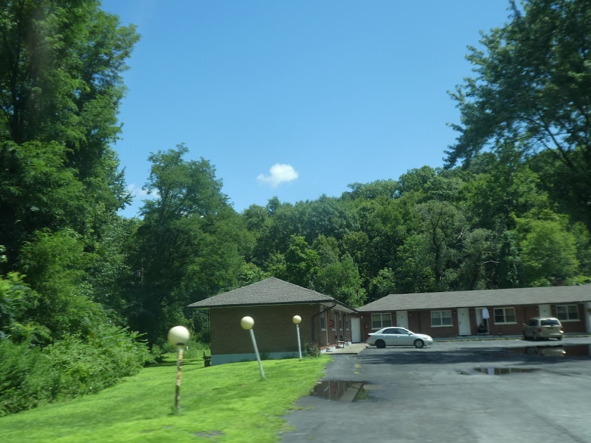 Green Valley Motel