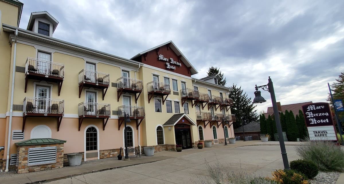 Marv Herzog Hotel