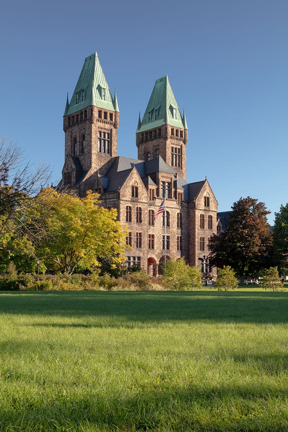 The Richardson Hotel