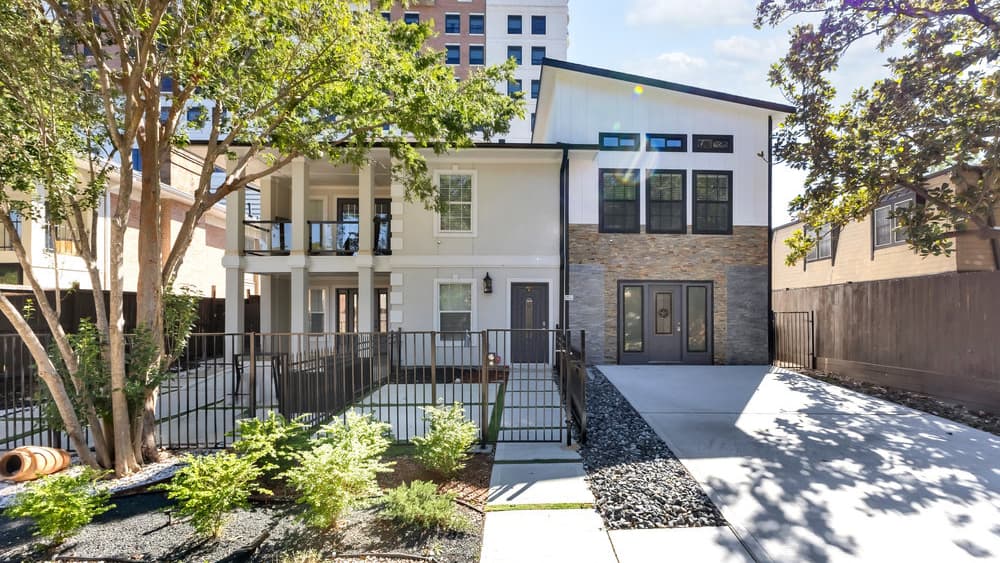 Joys Galleria Luxury Homes