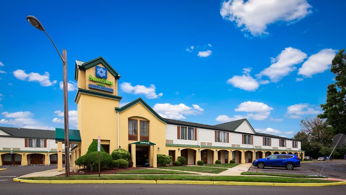 SureStay by Best Western East Brunswick