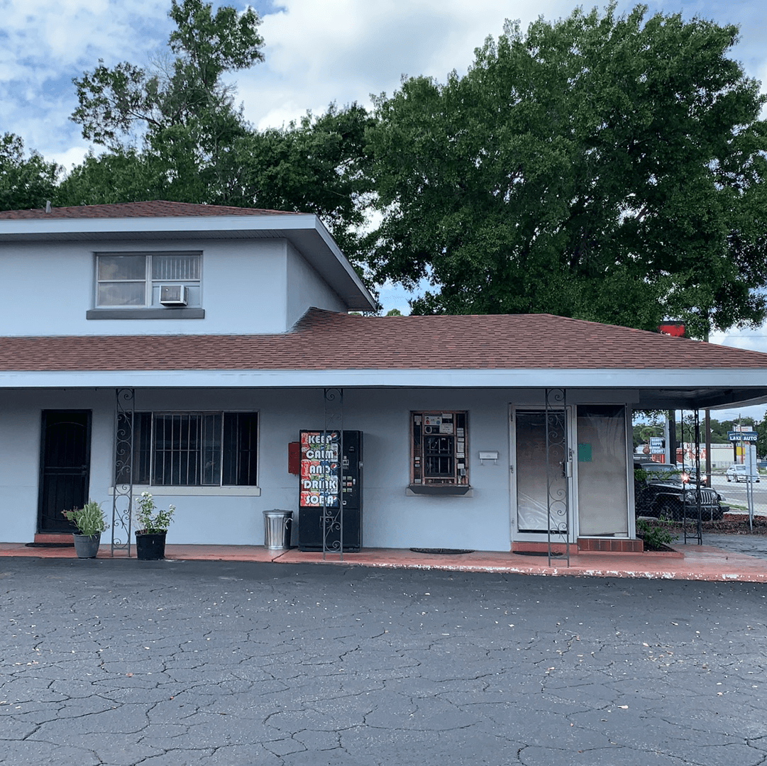 Shaw's Motel