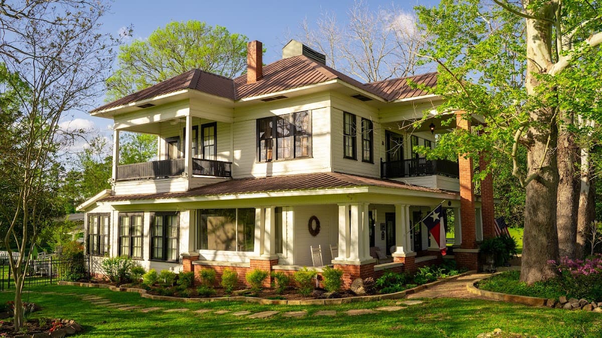 Texas Forest Country Retreat Weddings