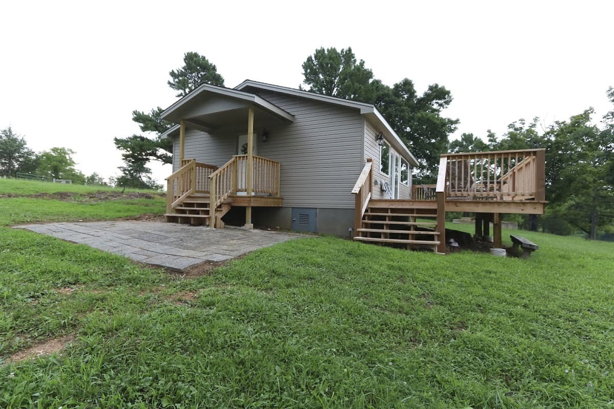 Carver Lake Lodge