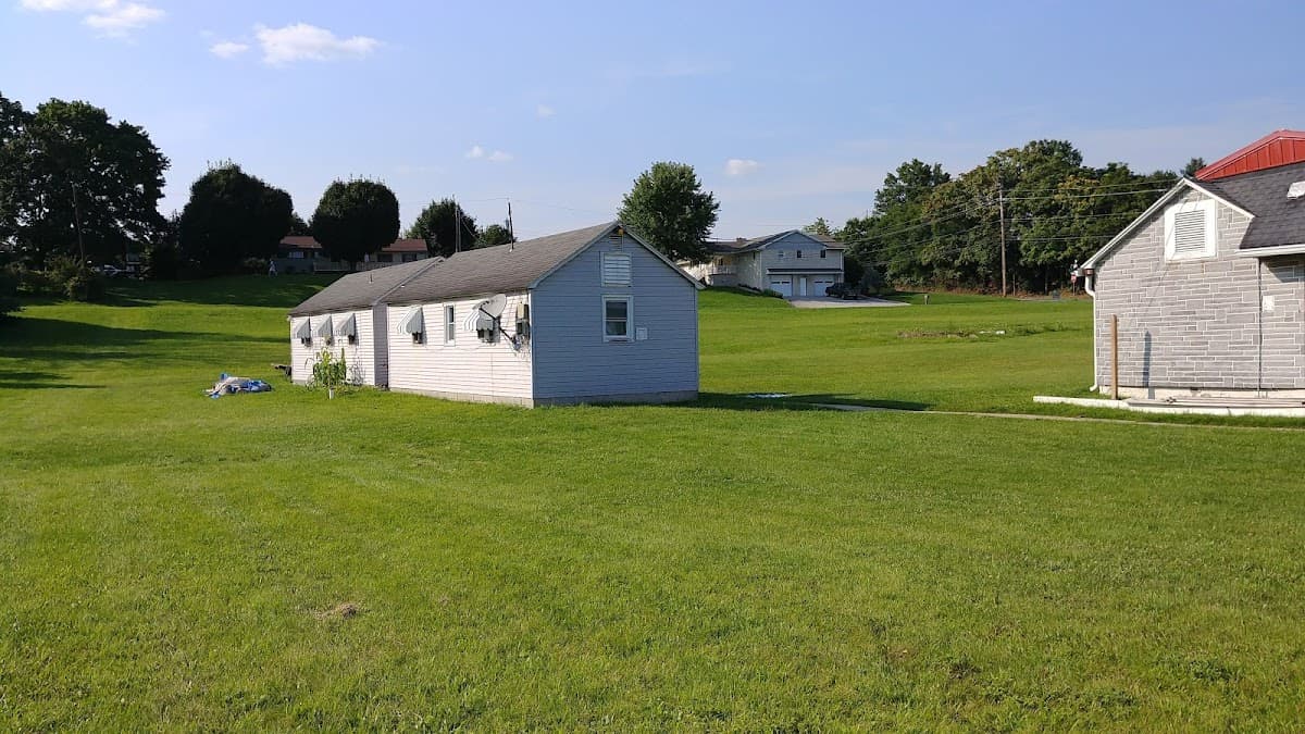 Colonial Penn Motel