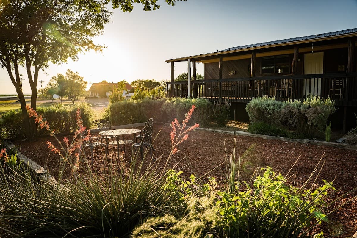 Lake Alan Henry Lodges