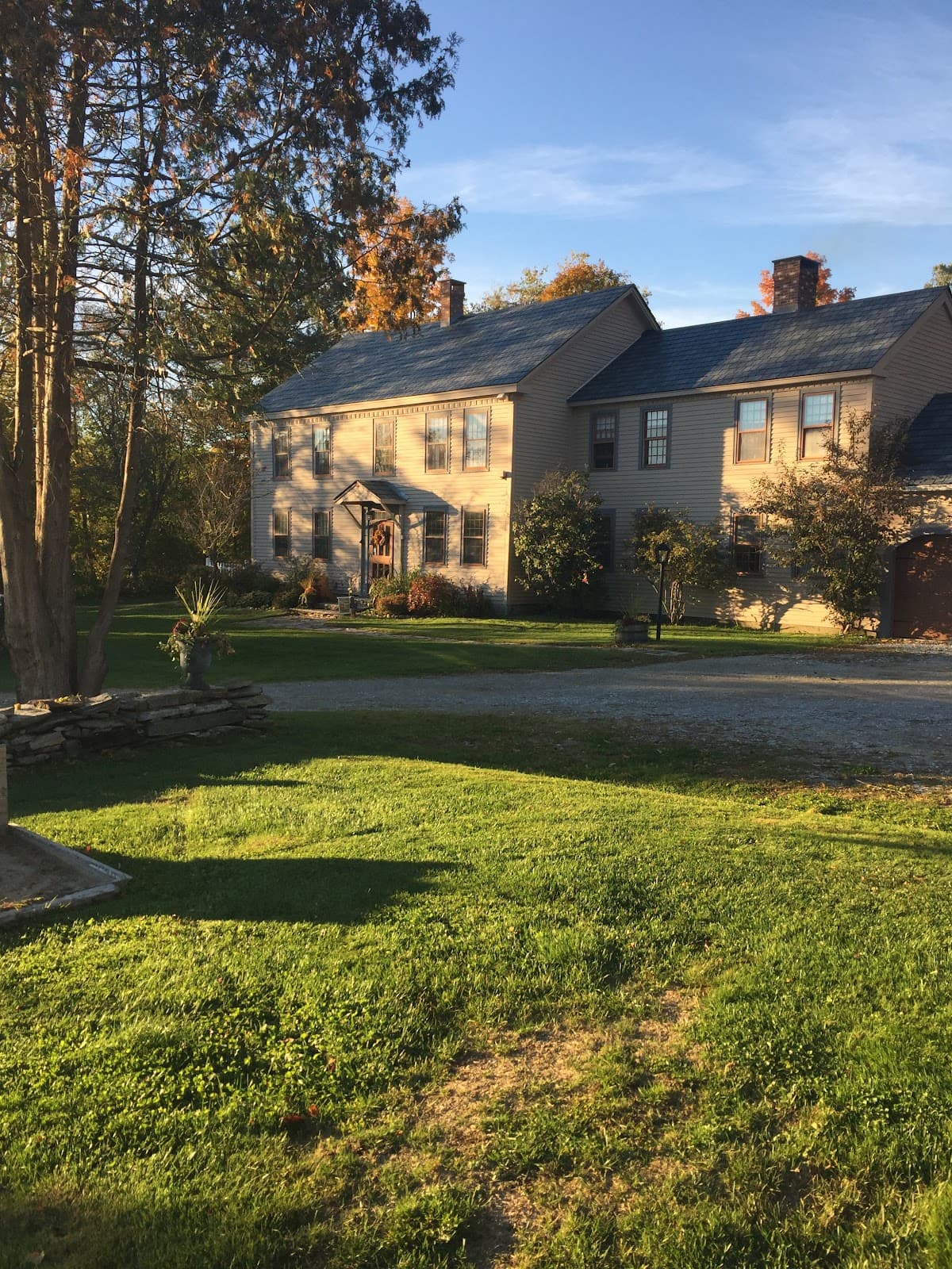 Apple Knoll Inn