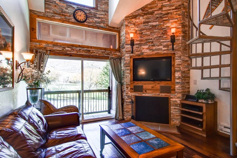 Snowcrest Condominiums