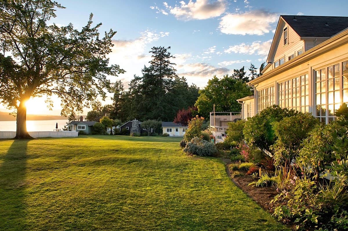Chevy Chase Beach Cabins