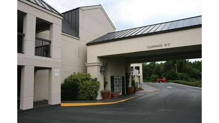 Travelodge by Wyndham Roanoke