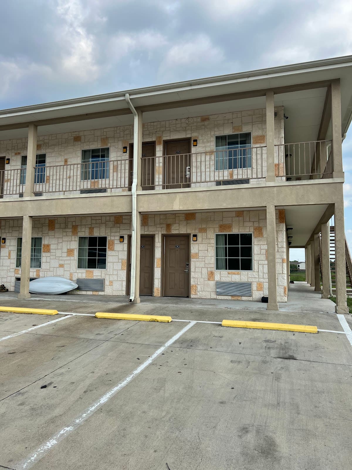 Westwood Inn by OYO Gonzales TX