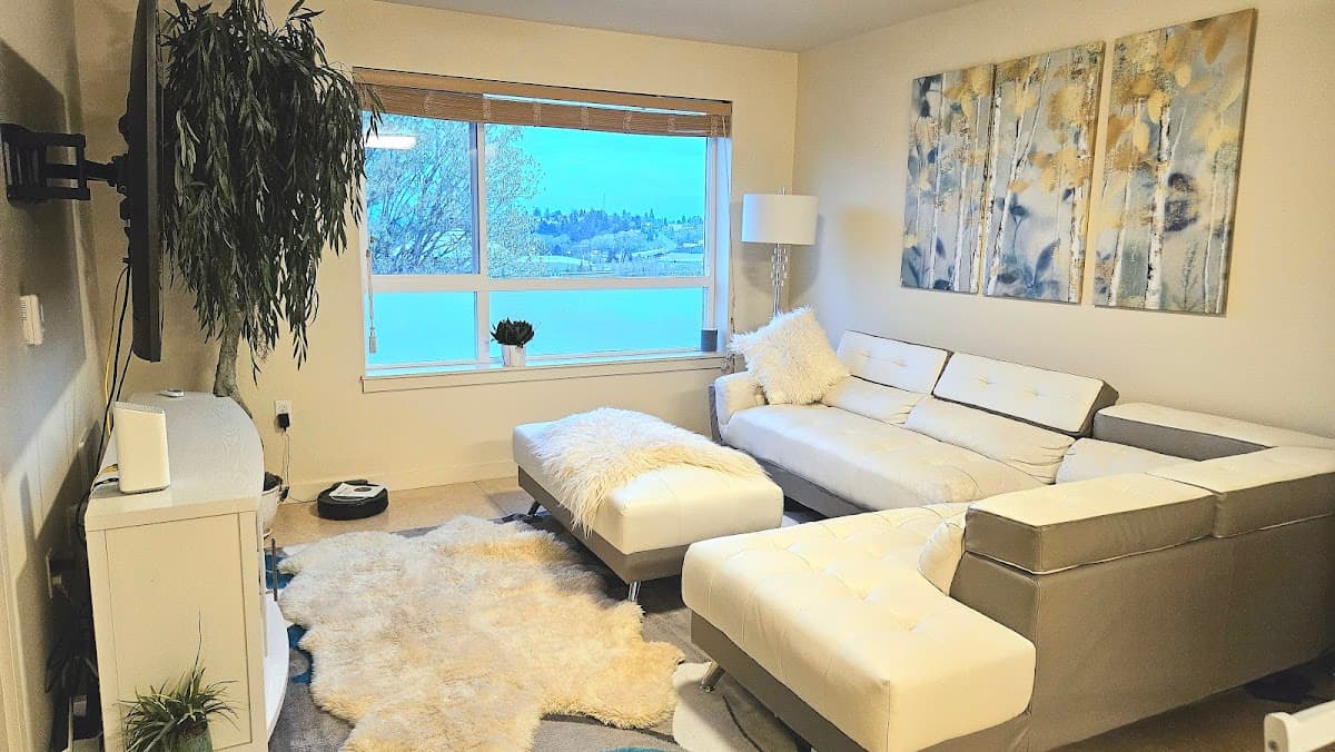 Bay Terrace Apartments