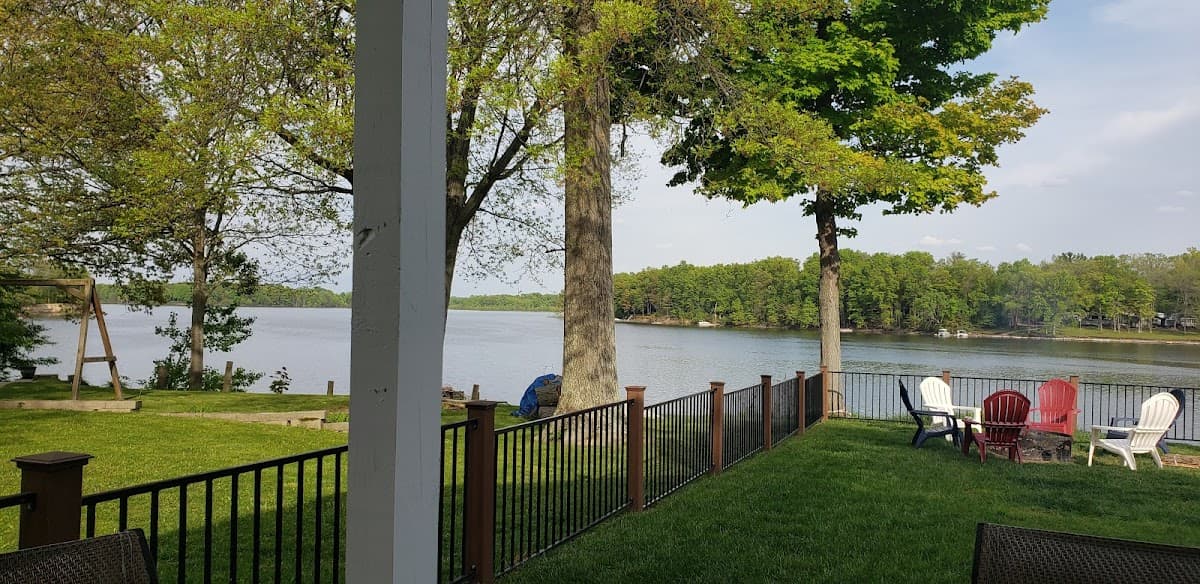 Lakefront Paradise on Berlin