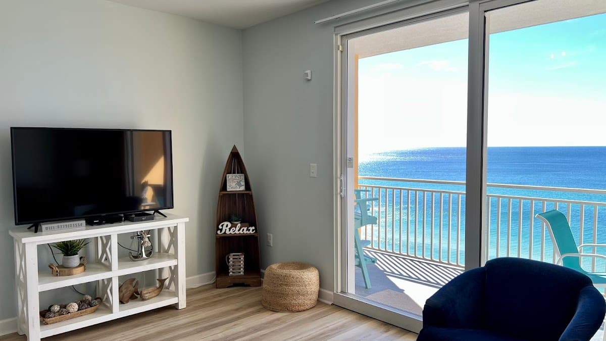 Splash Resort 705W by A&J Sunset Property