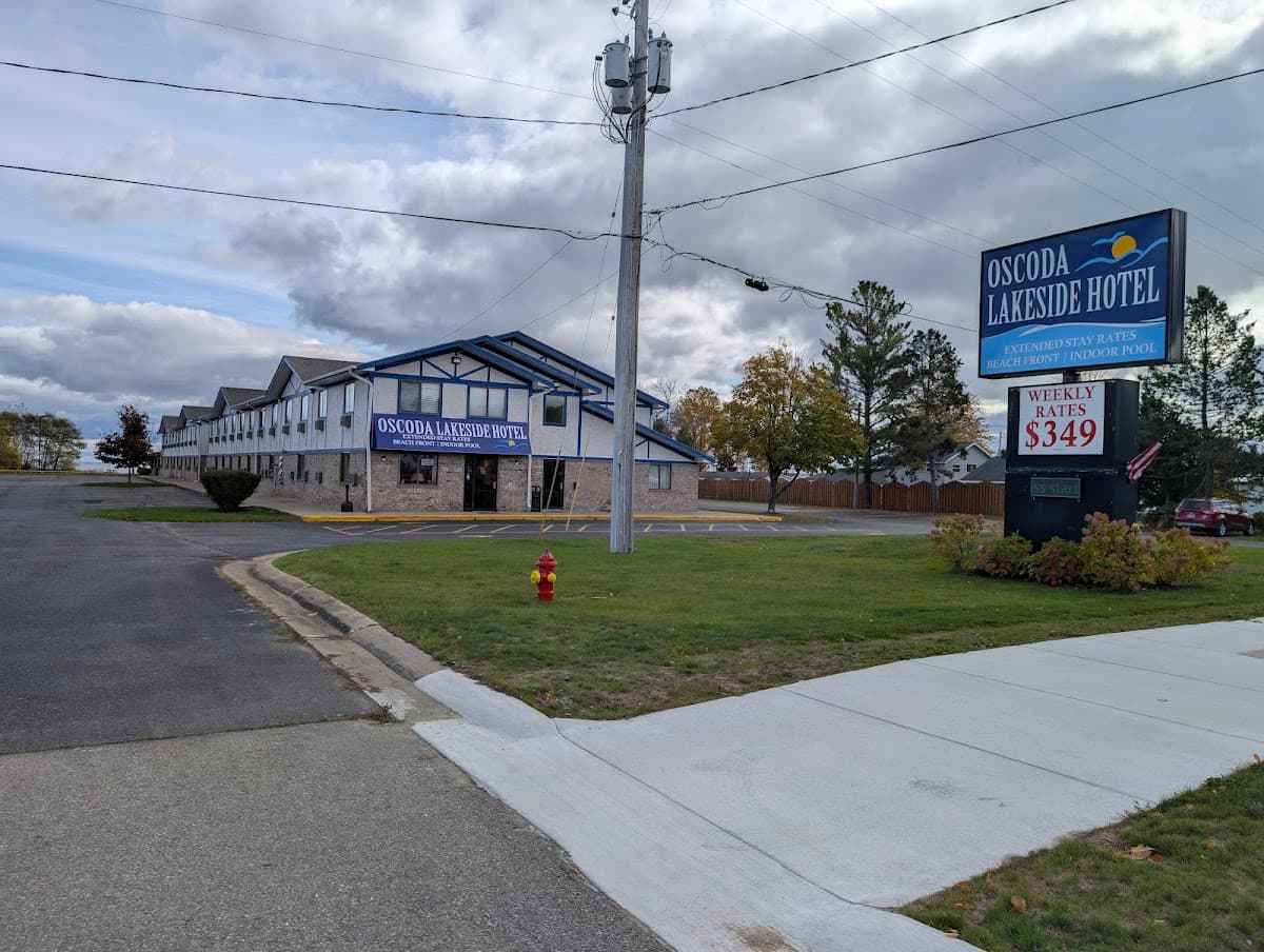 Oscoda Lakeside Hotel