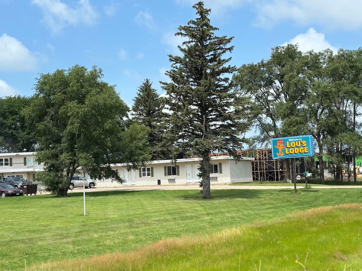 Lou's Lodge